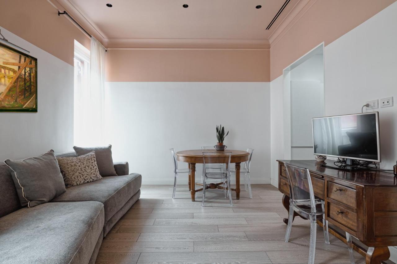 Fontana Di Trevi!! Comfy&Elegant 3Bedroom 2Bath ローマ エクステリア 写真