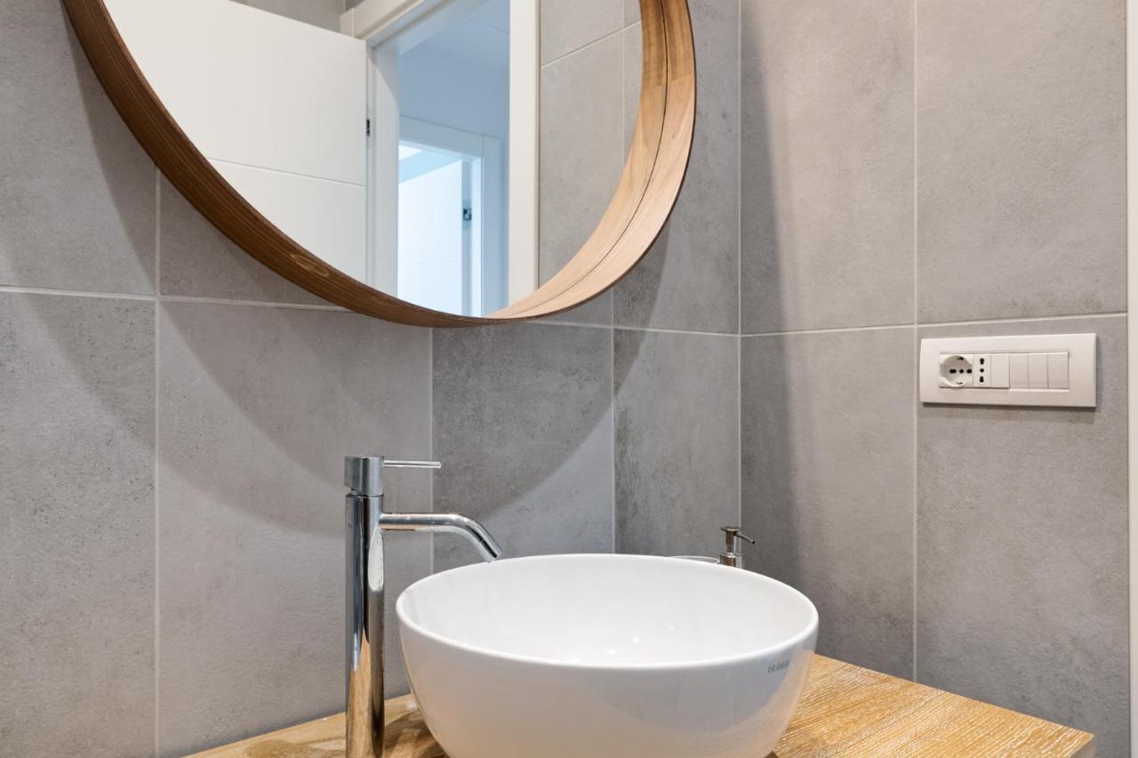 Fontana Di Trevi!! Comfy&Elegant 3Bedroom 2Bath ローマ エクステリア 写真